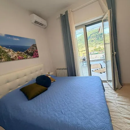 Maison Apartment